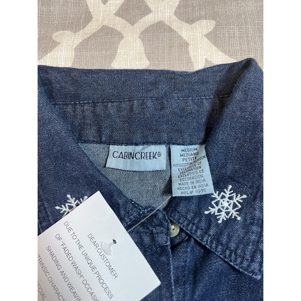 New Cabin Creek MEDIUM Christmas Holiday Cotton Denim Button Up Shirt Vintage - Picture 4 of 8